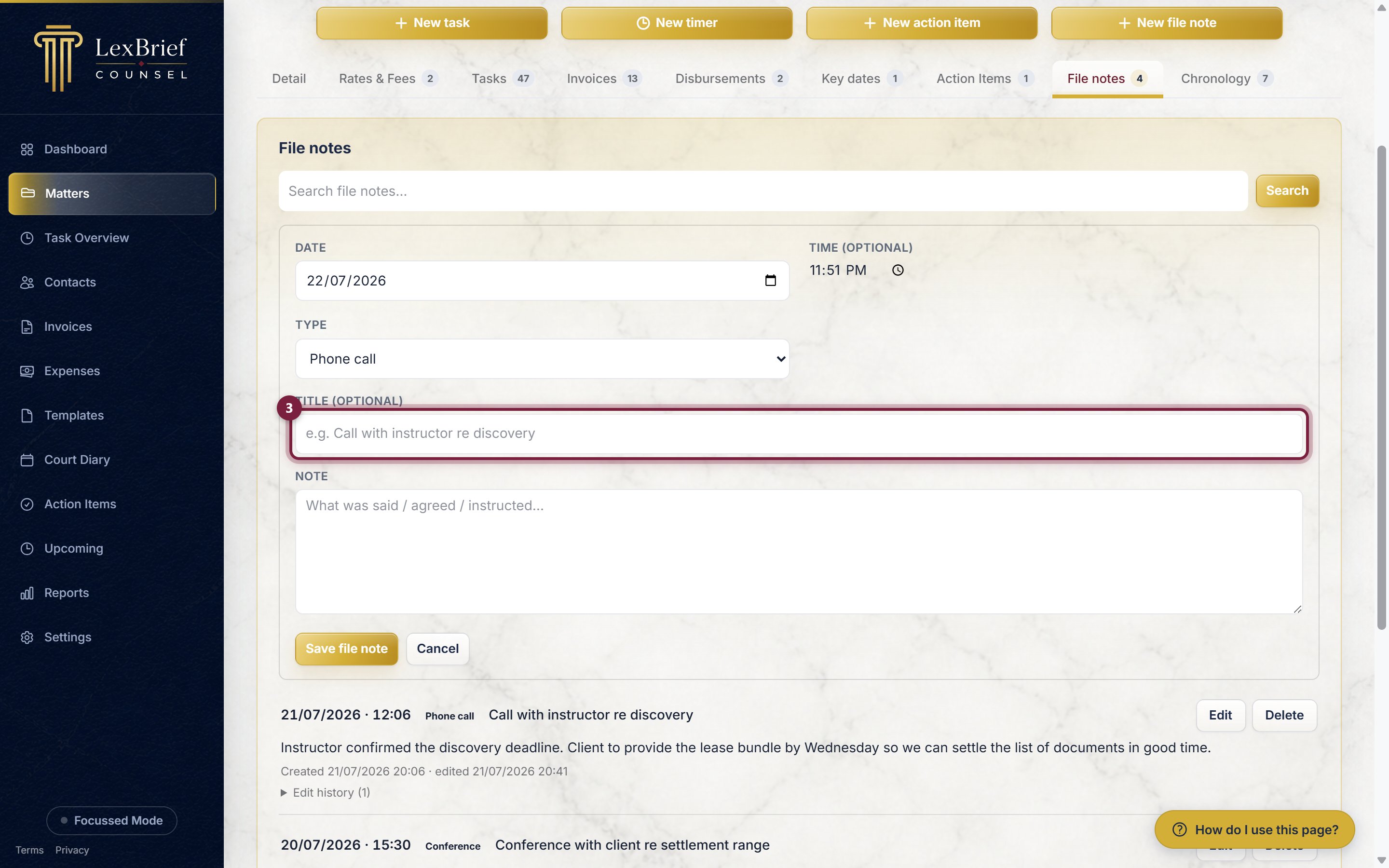The optional Title box on the add-note form, circled